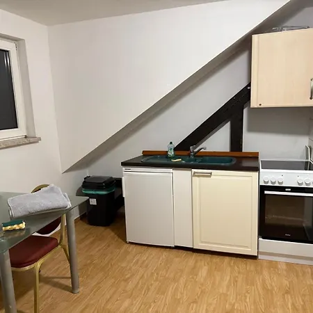 Διαμέρισμα Monteurwohnungen In Oestlich Von Leipzig *