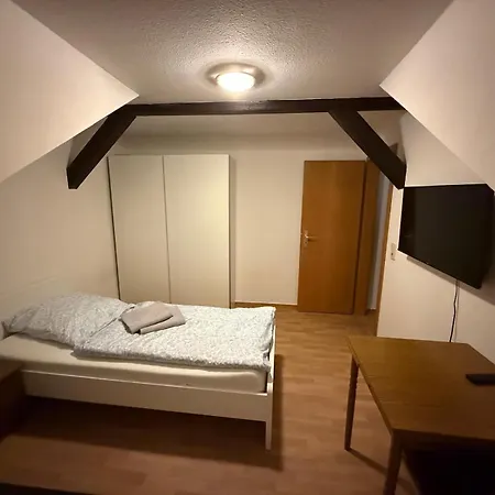 Monteurwohnungen In Oestlich Von Leipzig Διαμέρισμα