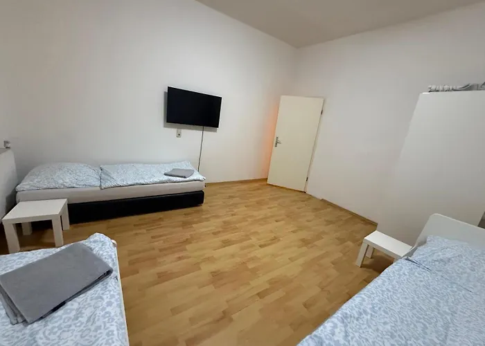 شقة Monteurwohnungen In Oestlich Von Leipzig *